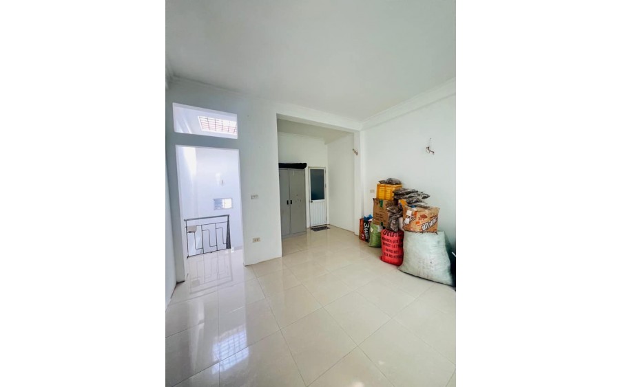 Hàng cực hiếm Kim Giang 35m2 - Ngõ Ba Gác - 5 tầng- Giá hơn 5  tỷ